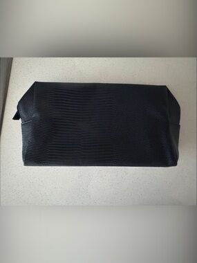 Saks Fifth Avenue Black Textured Cosmetic Pouch